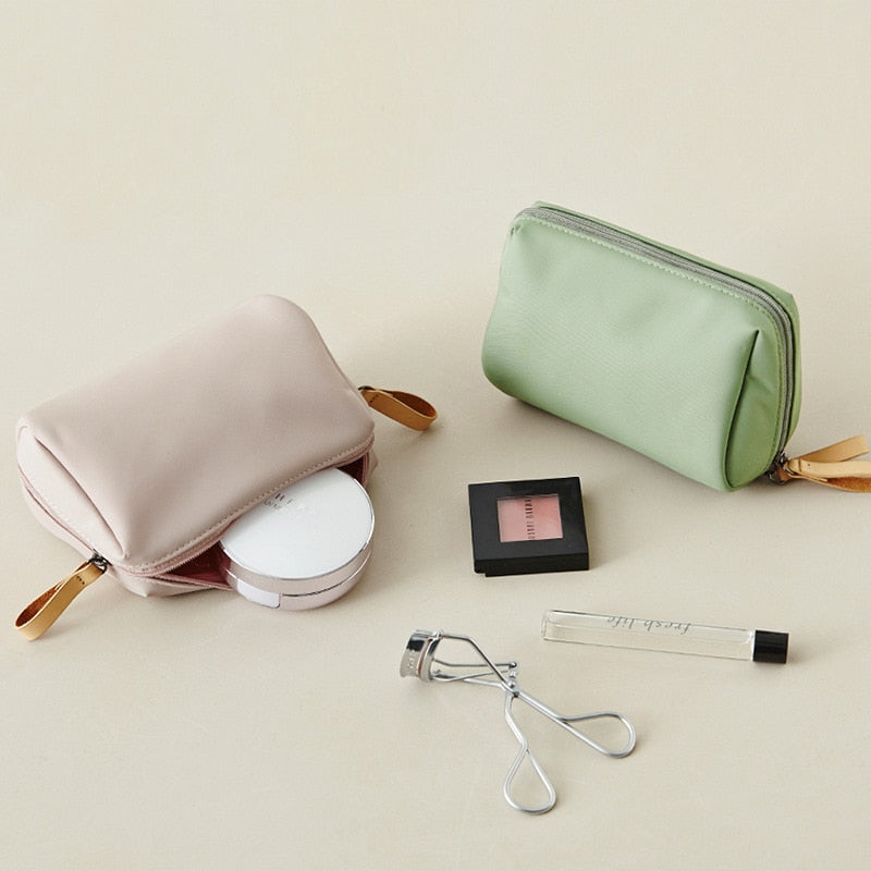 The Classic Cosmetic Zip Bag