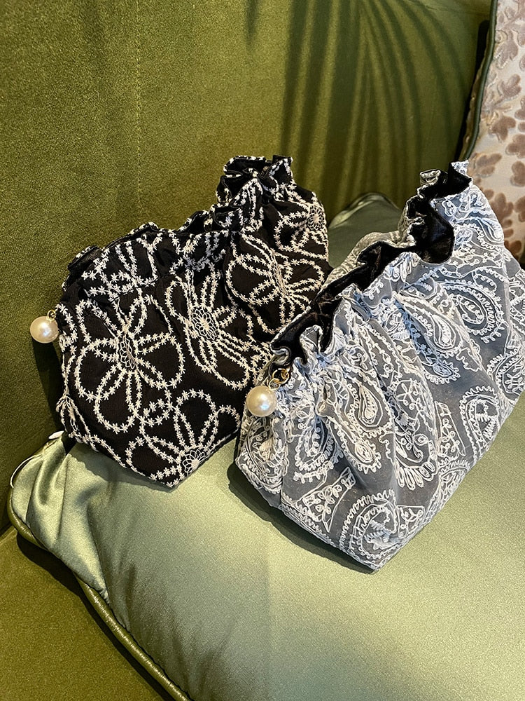HeavenLea Lace Embroidery Beauty Bag